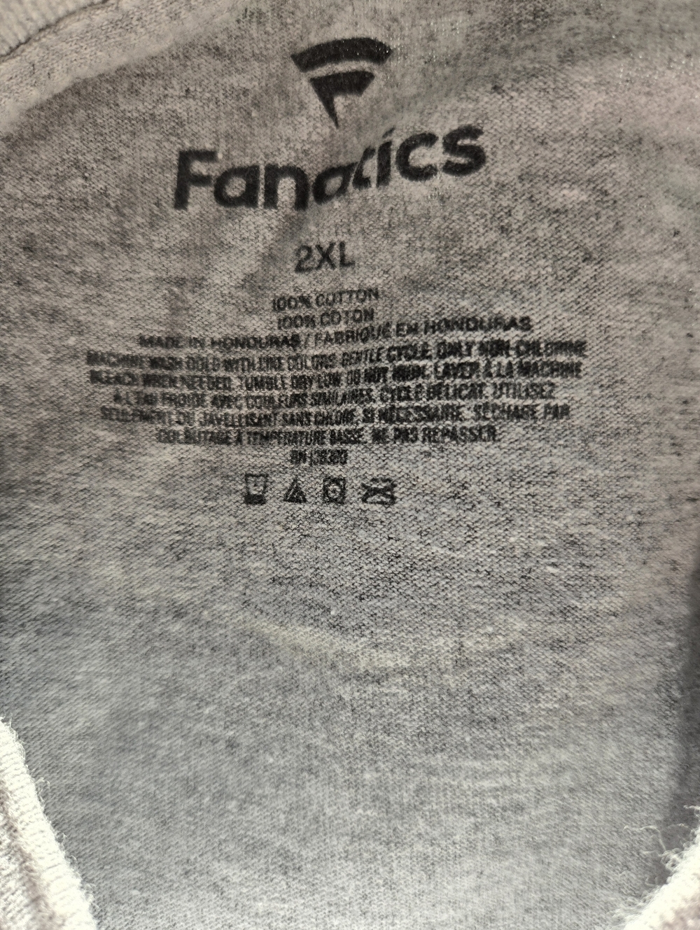 Mens Montreal Canadiens TShirt - Picture 3 of 3